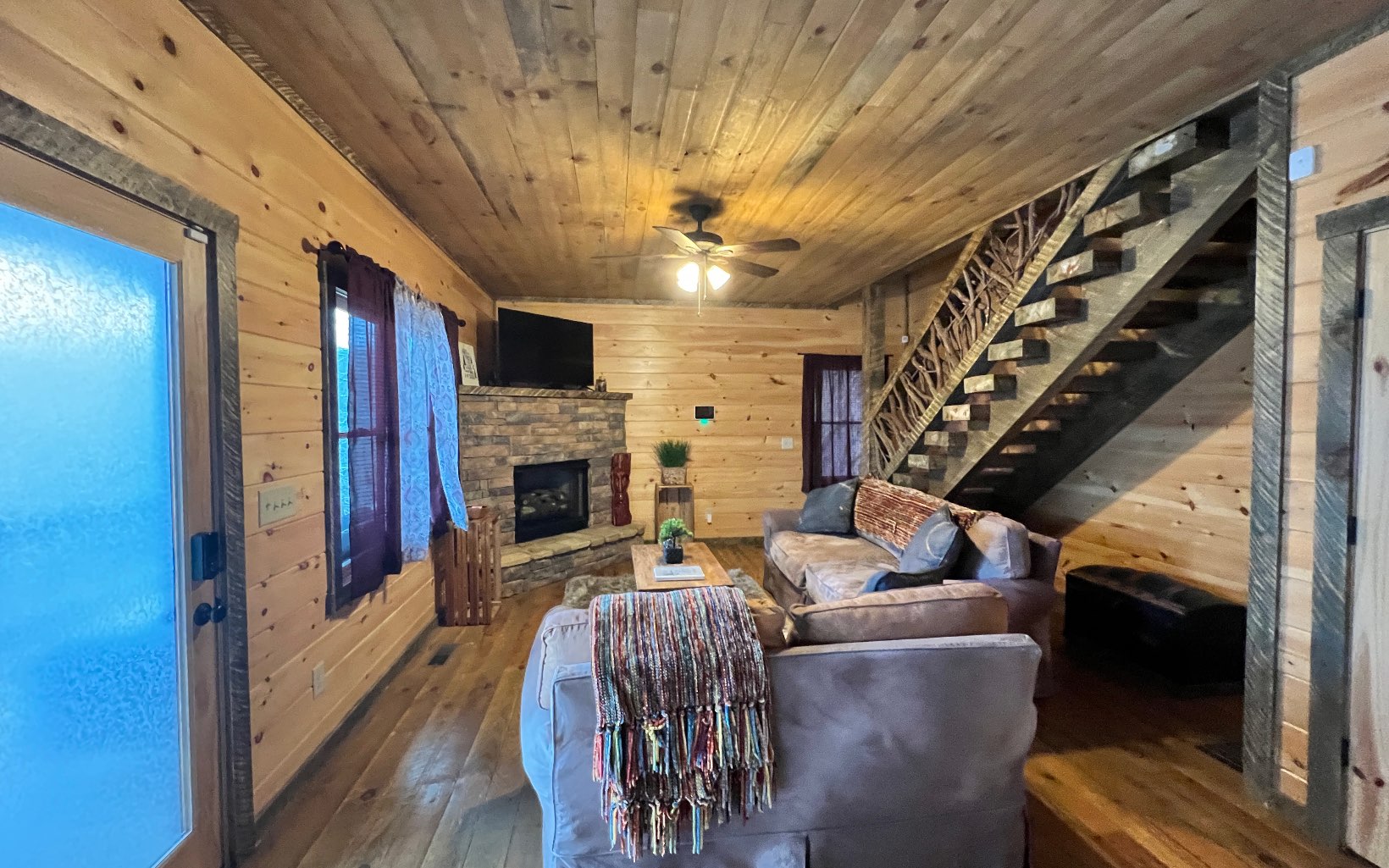 204 Mountain View Circle