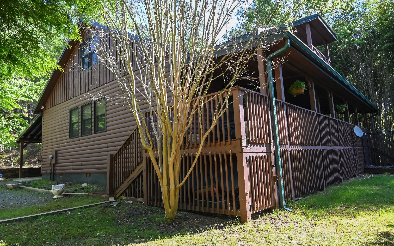 1098 Pacer Court