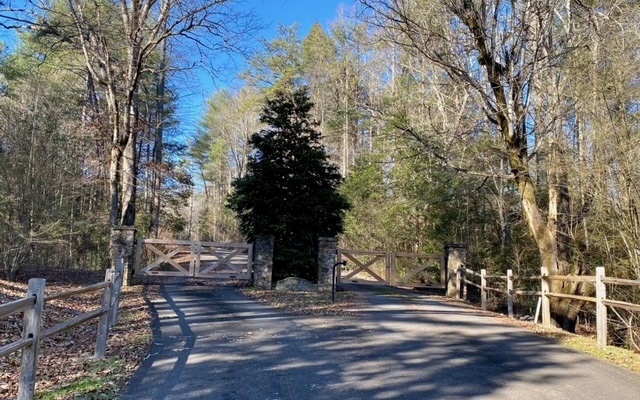 LT 10 Mountain Springs Road