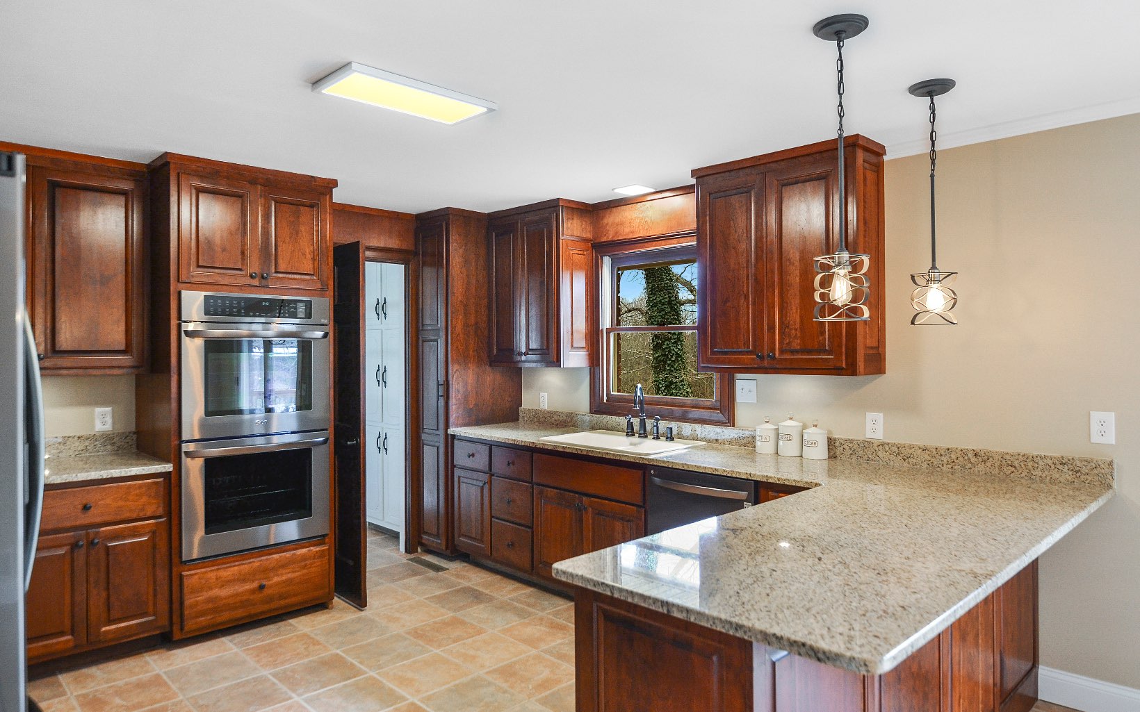 581 Roberts Ridge Road
