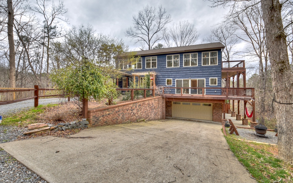 16 Statler Court