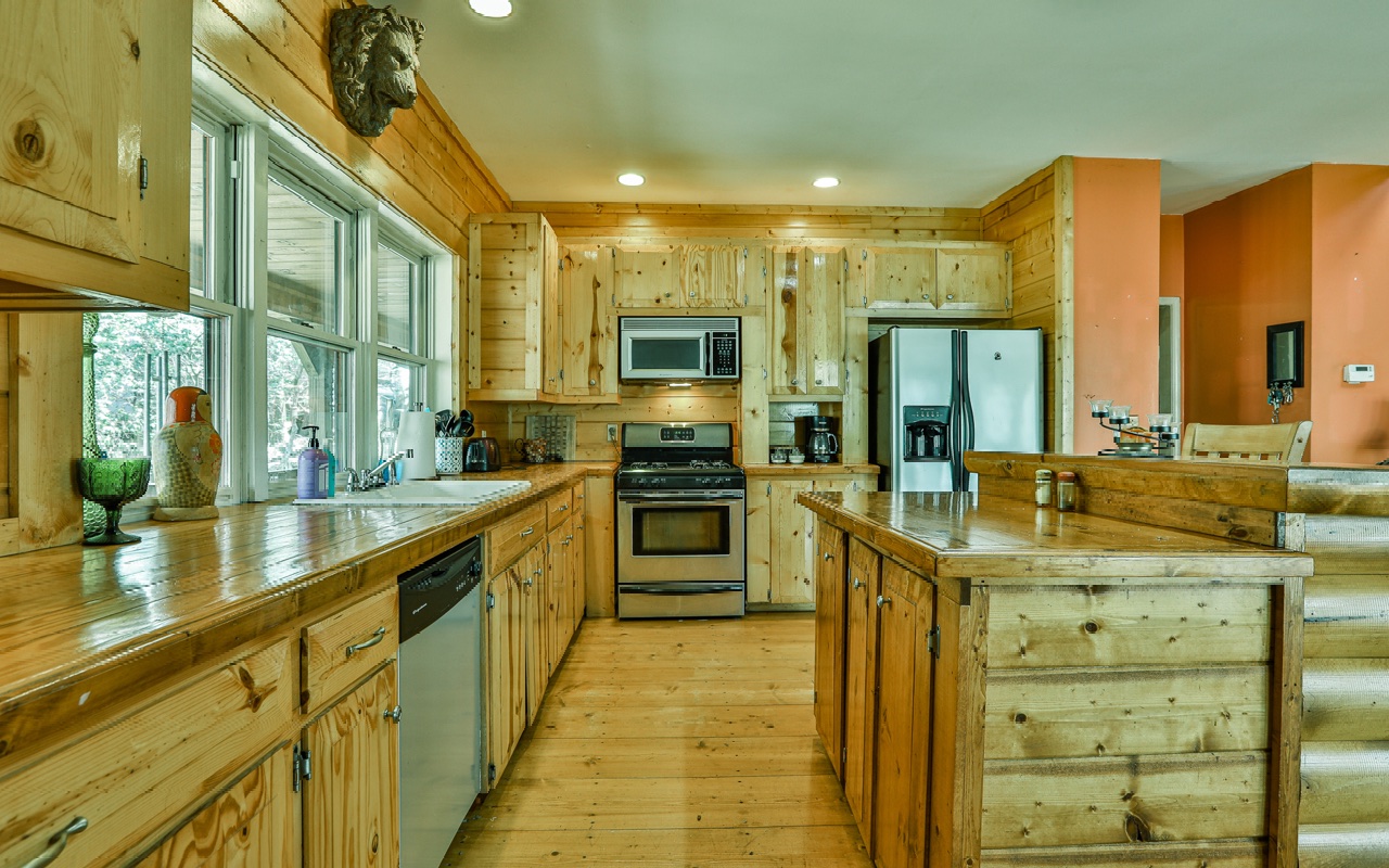 729 Poplar Hollow Road