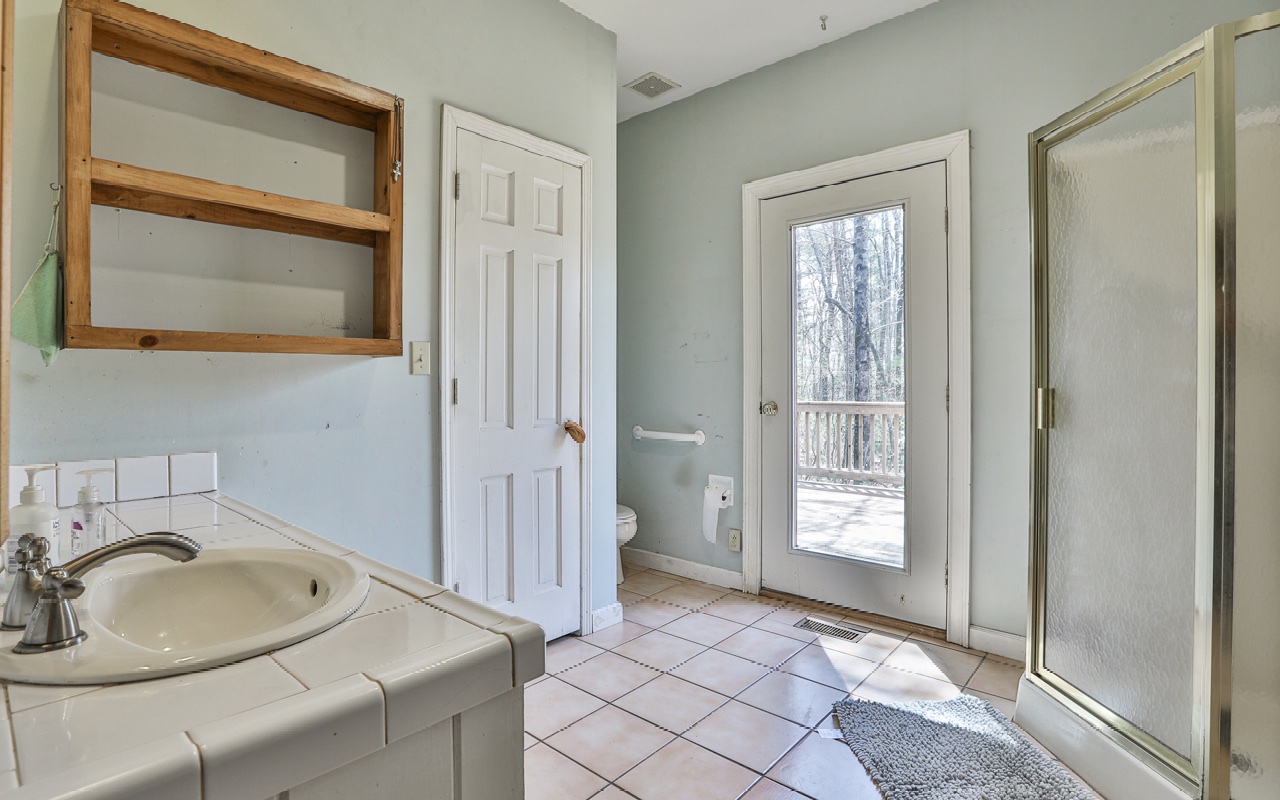 729 Poplar Hollow Road