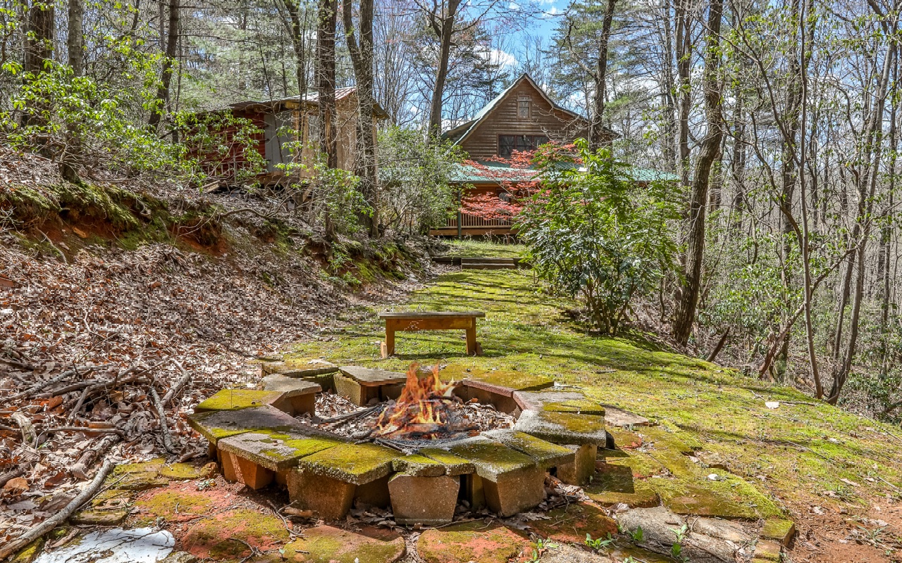 729 Poplar Hollow Road