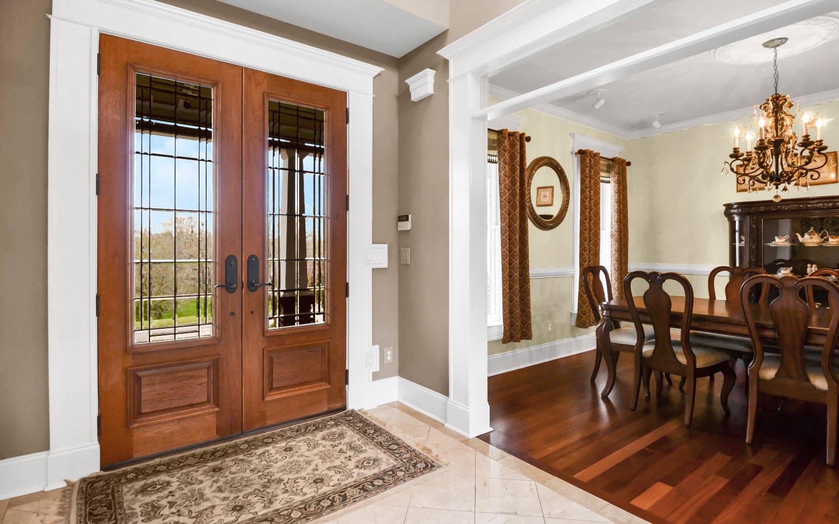 92 Oak View Drive