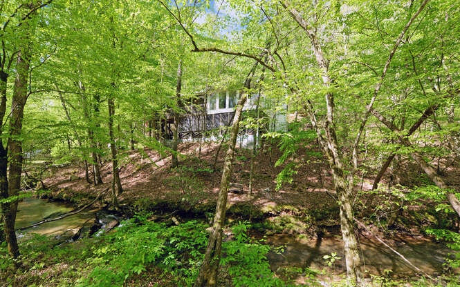 114 Summit Lane
