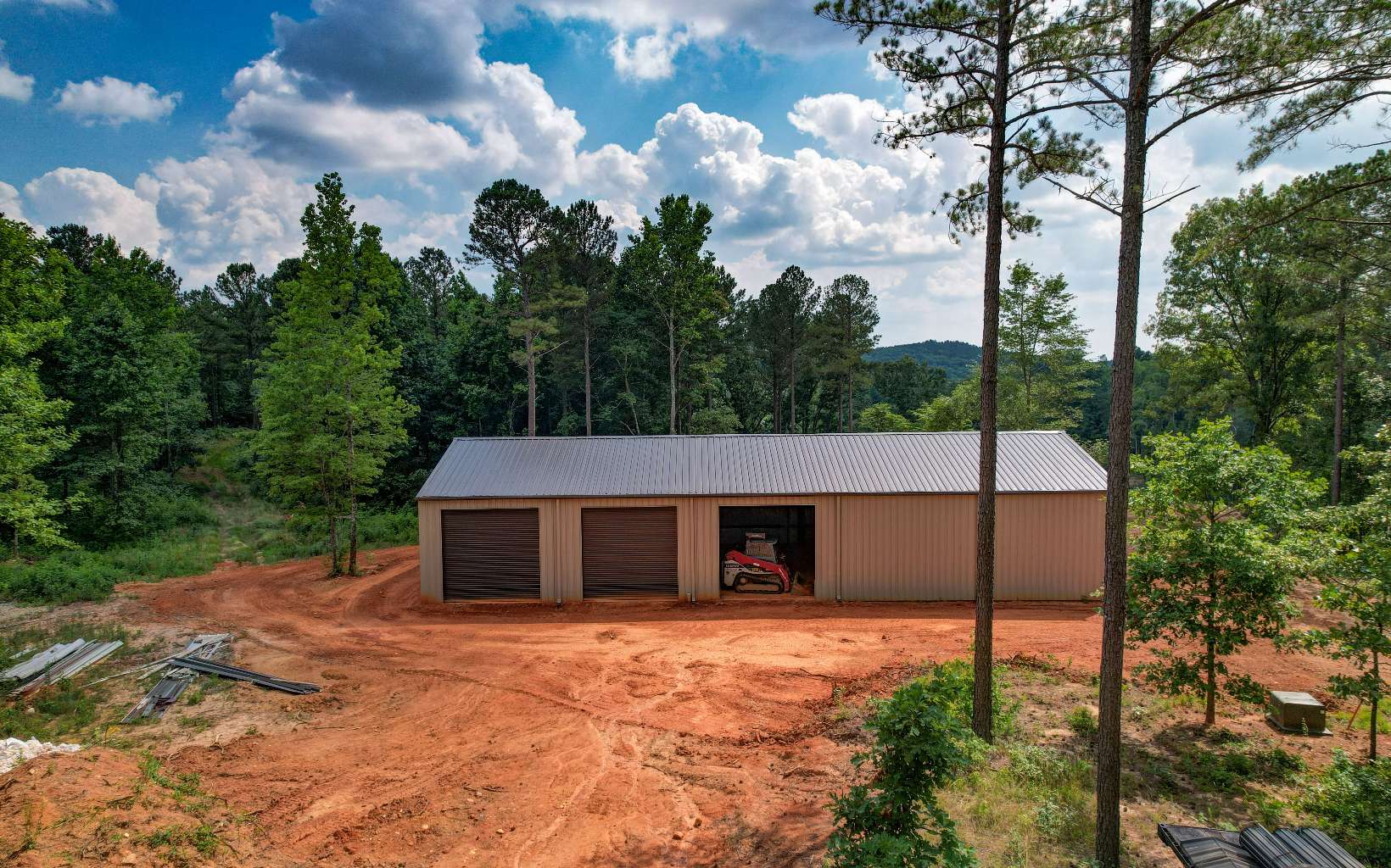 1379 Leeches Road