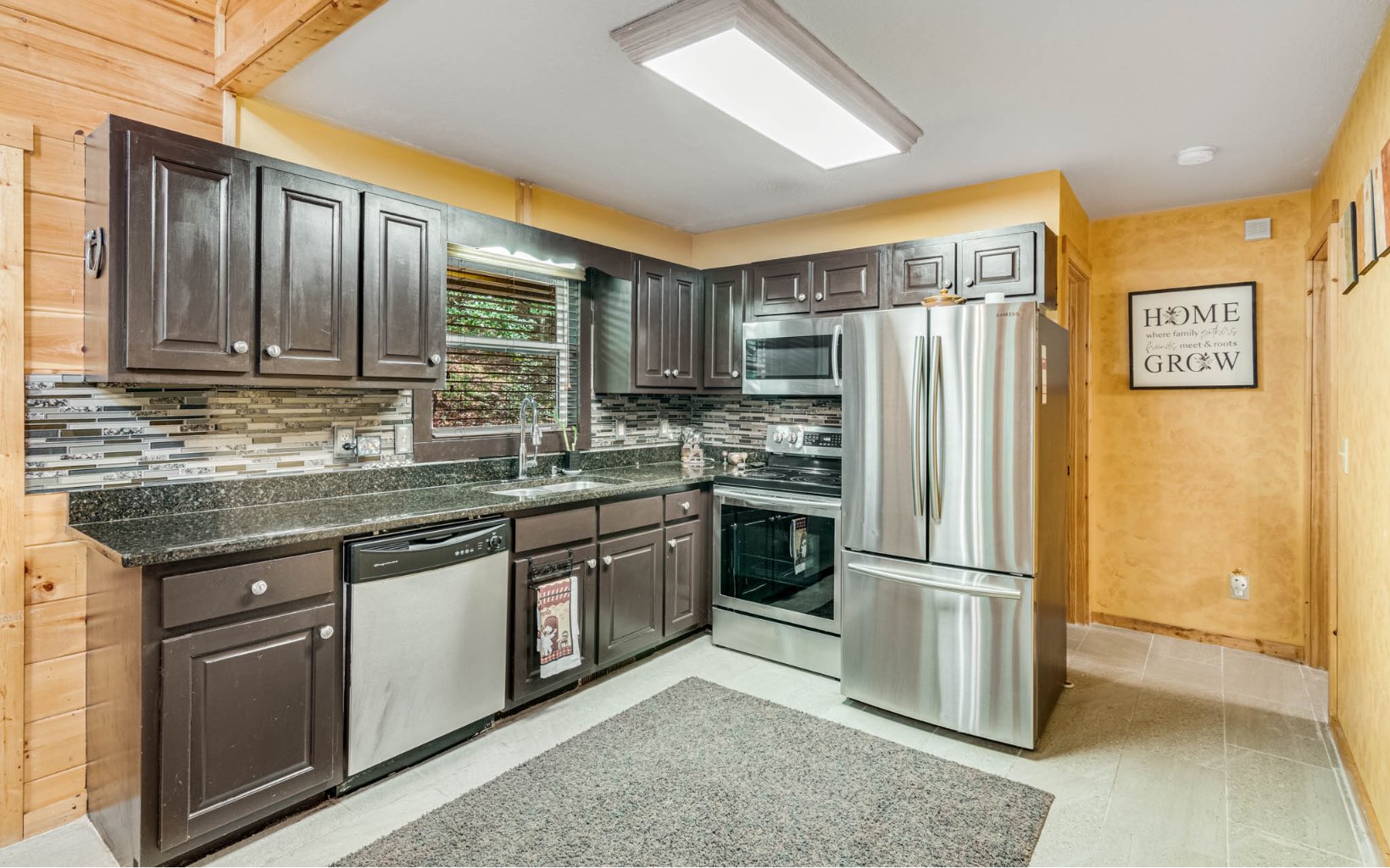 1122 Beaver Lake Dr #5426