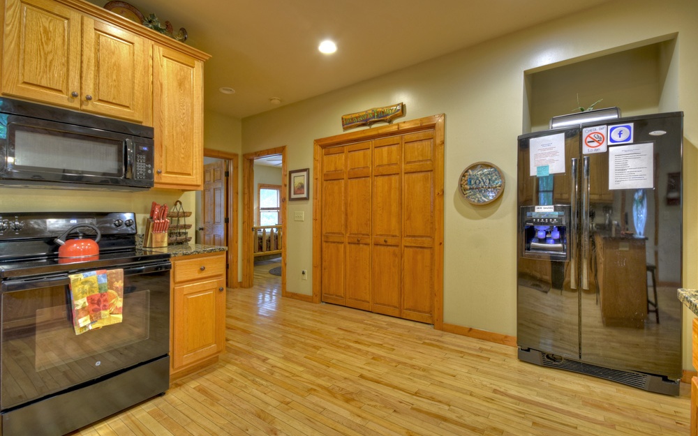 1503 Garnet Drive