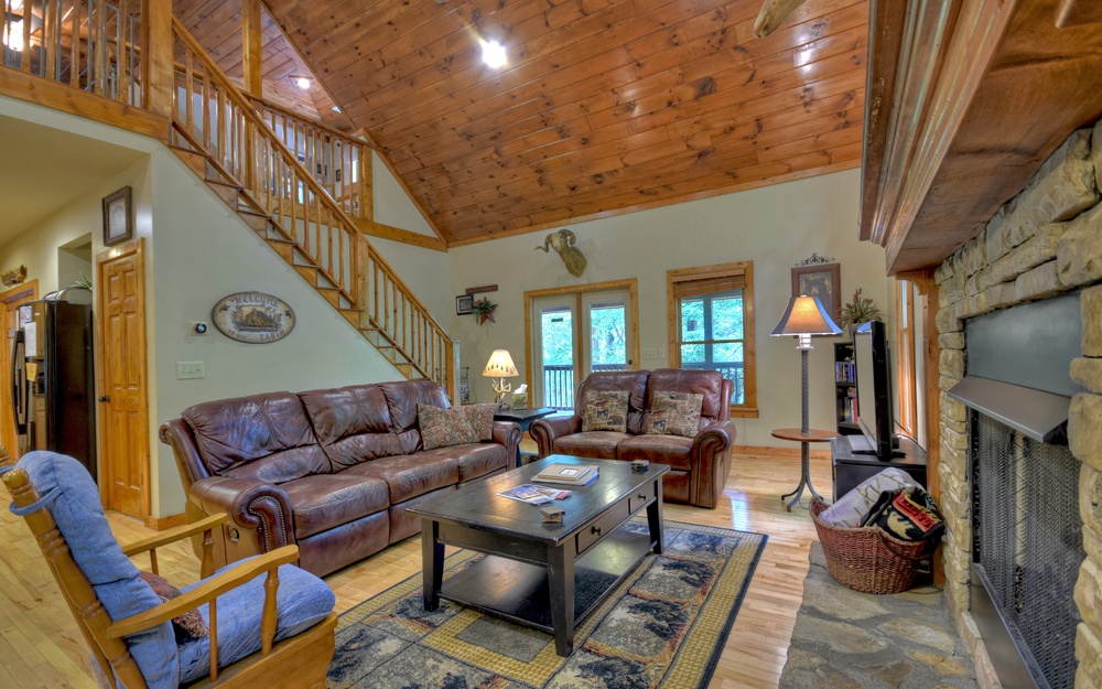 1503 Garnet Drive