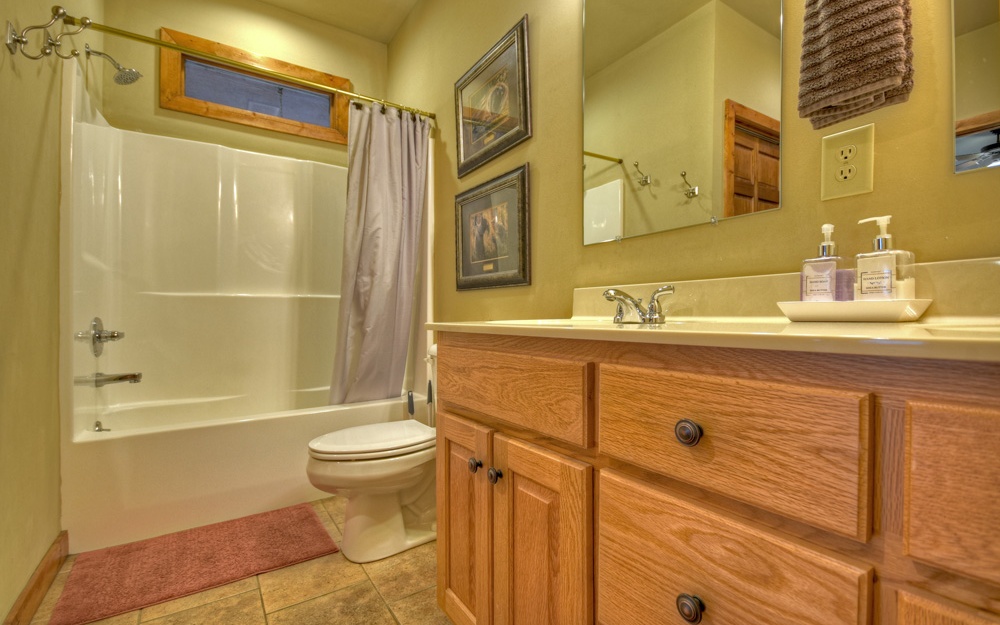 1503 Garnet Drive