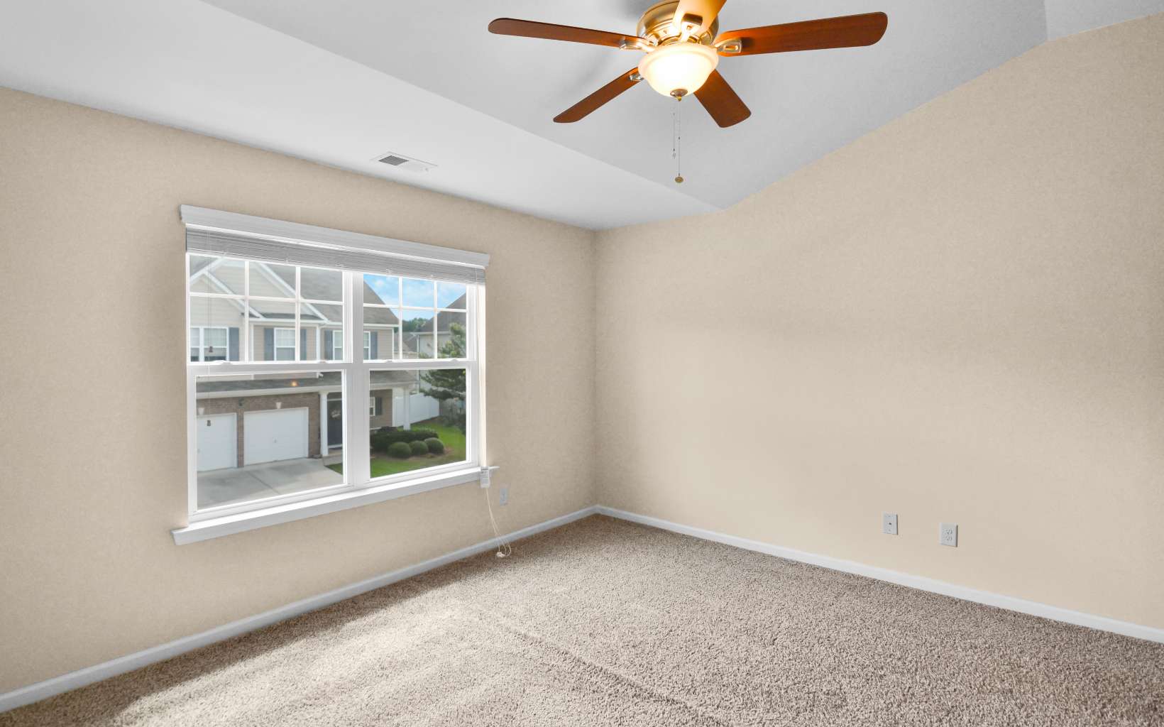 182 Hill Crest Circle