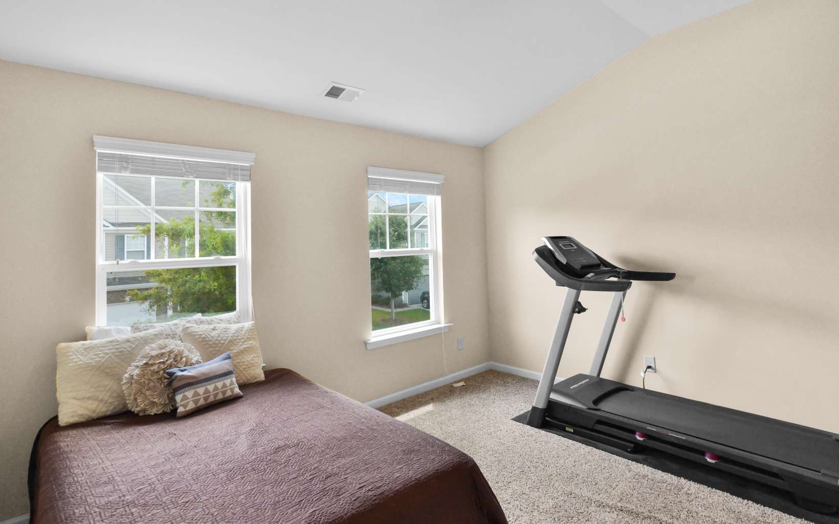 182 Hill Crest Circle