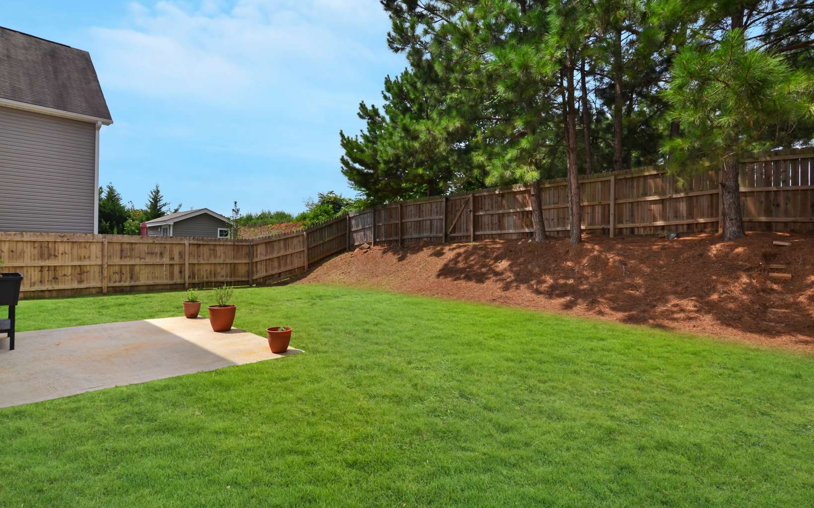 182 Hill Crest Circle