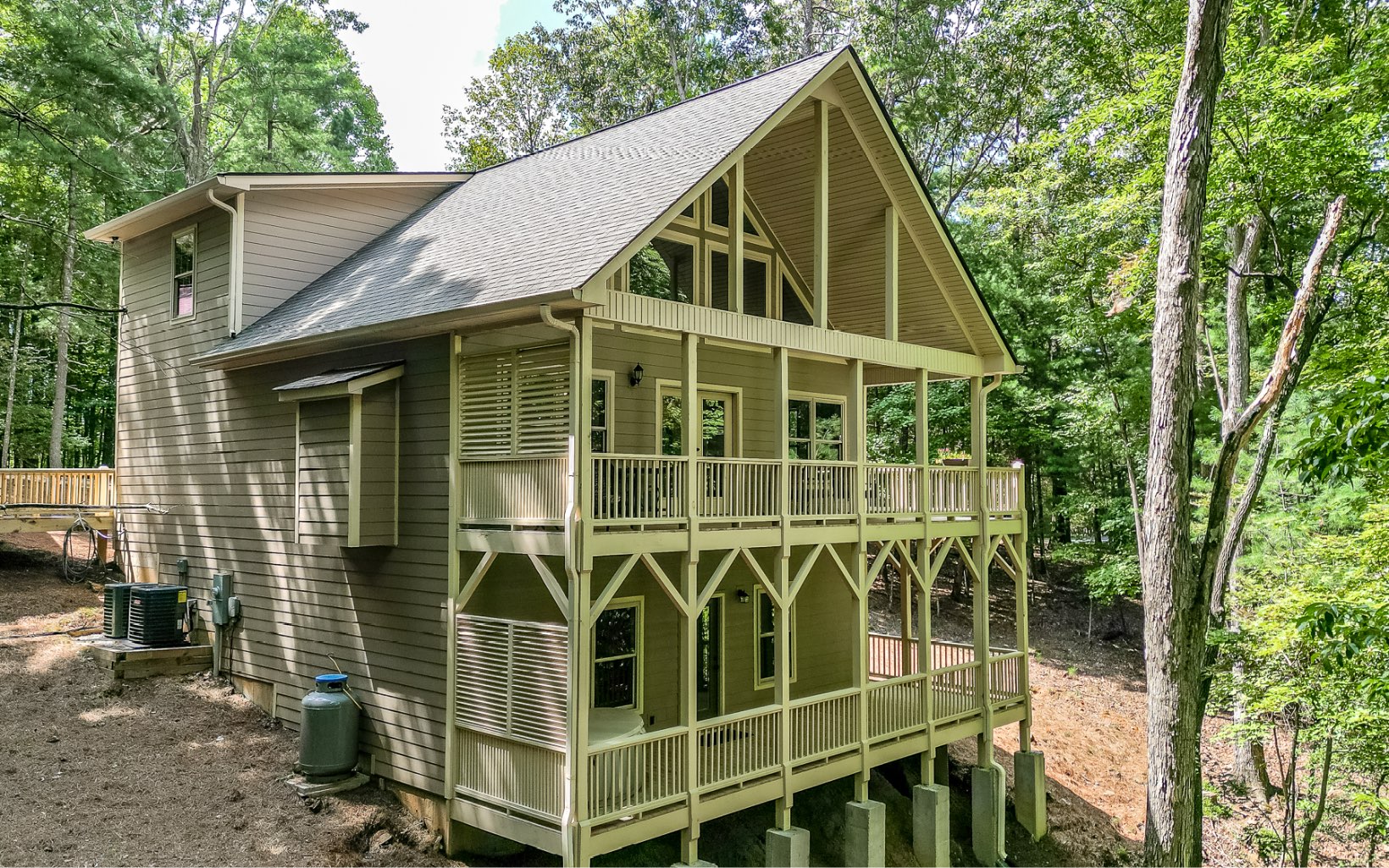 96 Lake View Lane