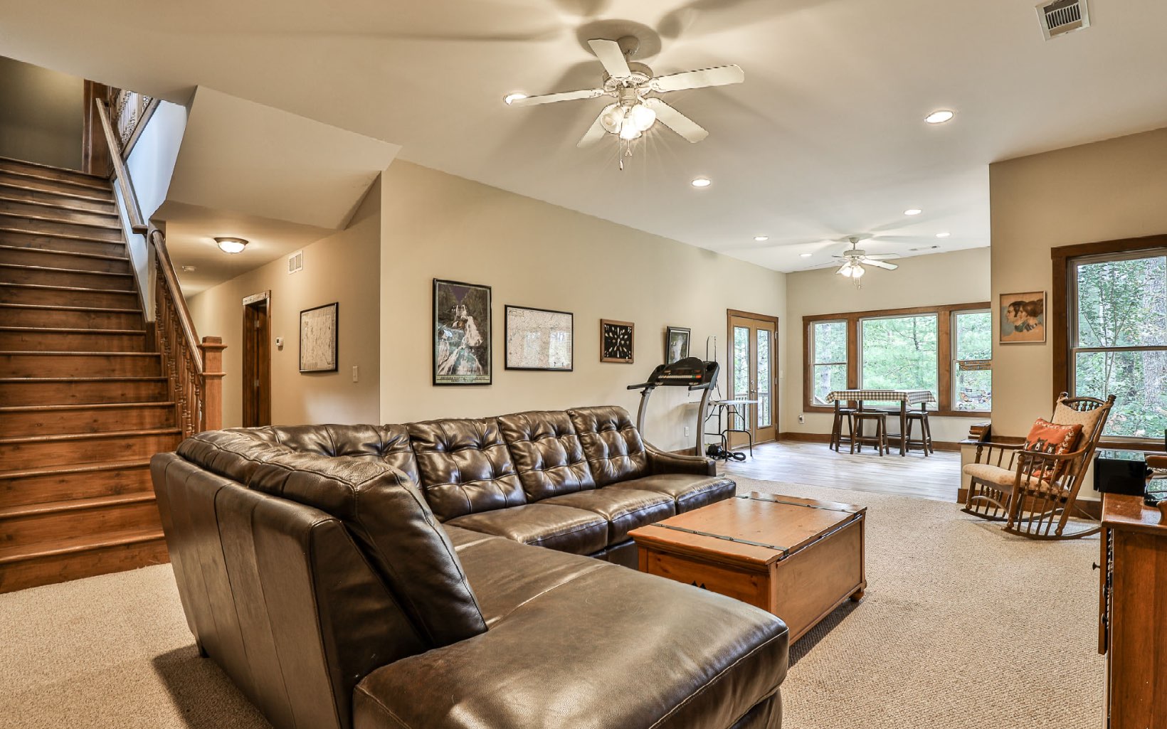 155 Crestview Lane