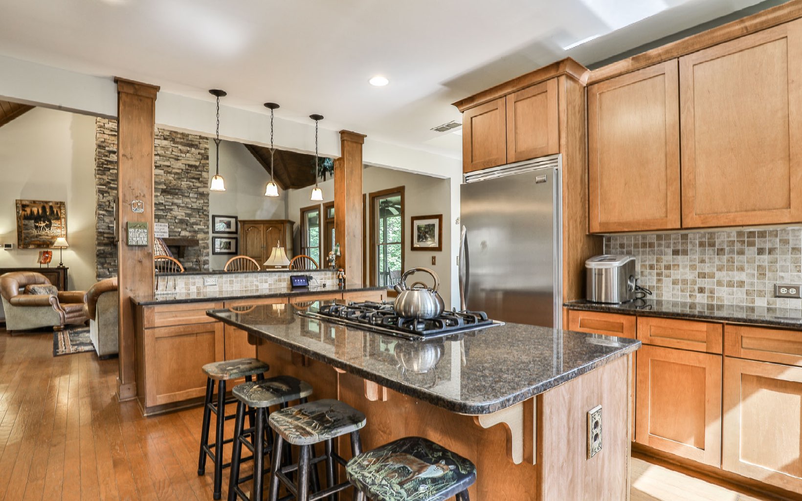 155 Crestview Lane