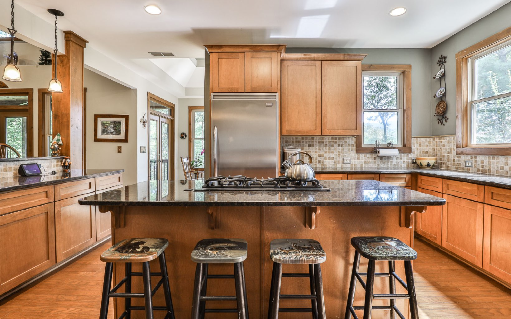 155 Crestview Lane