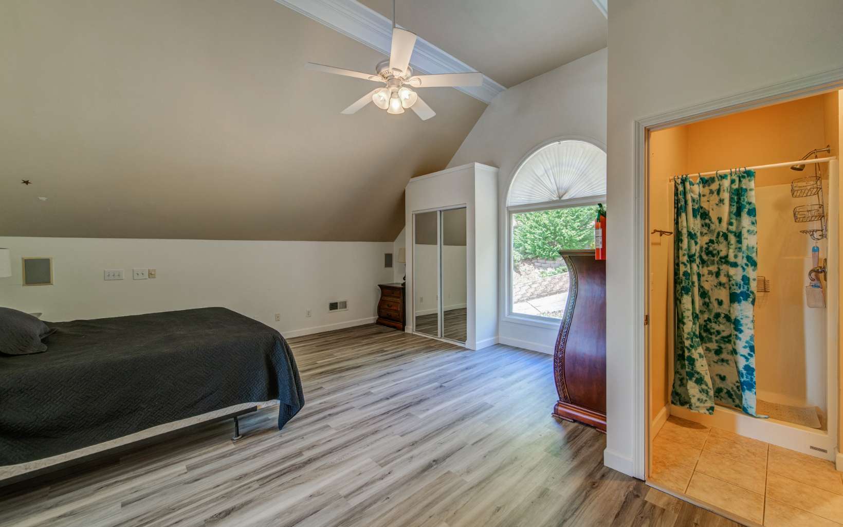 626 Palisade Drive