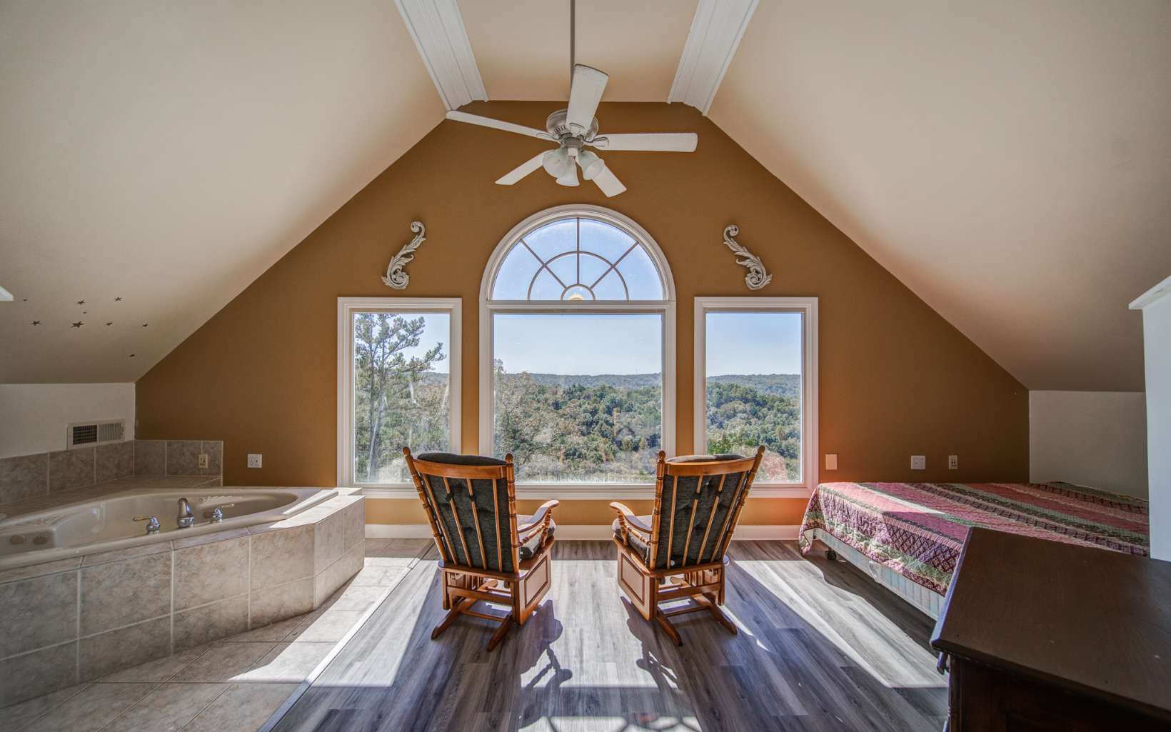 626 Palisade Drive