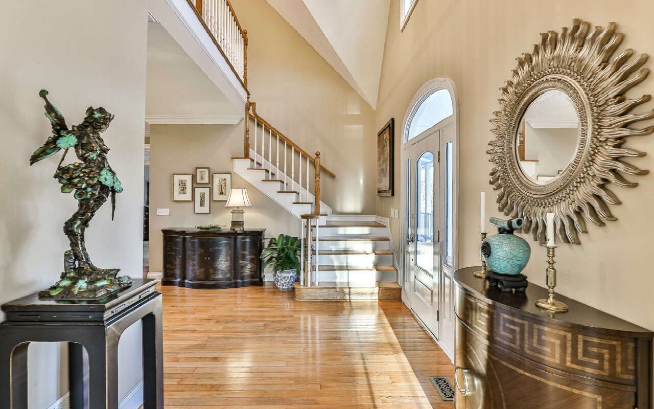 552 Dalrymple Circle