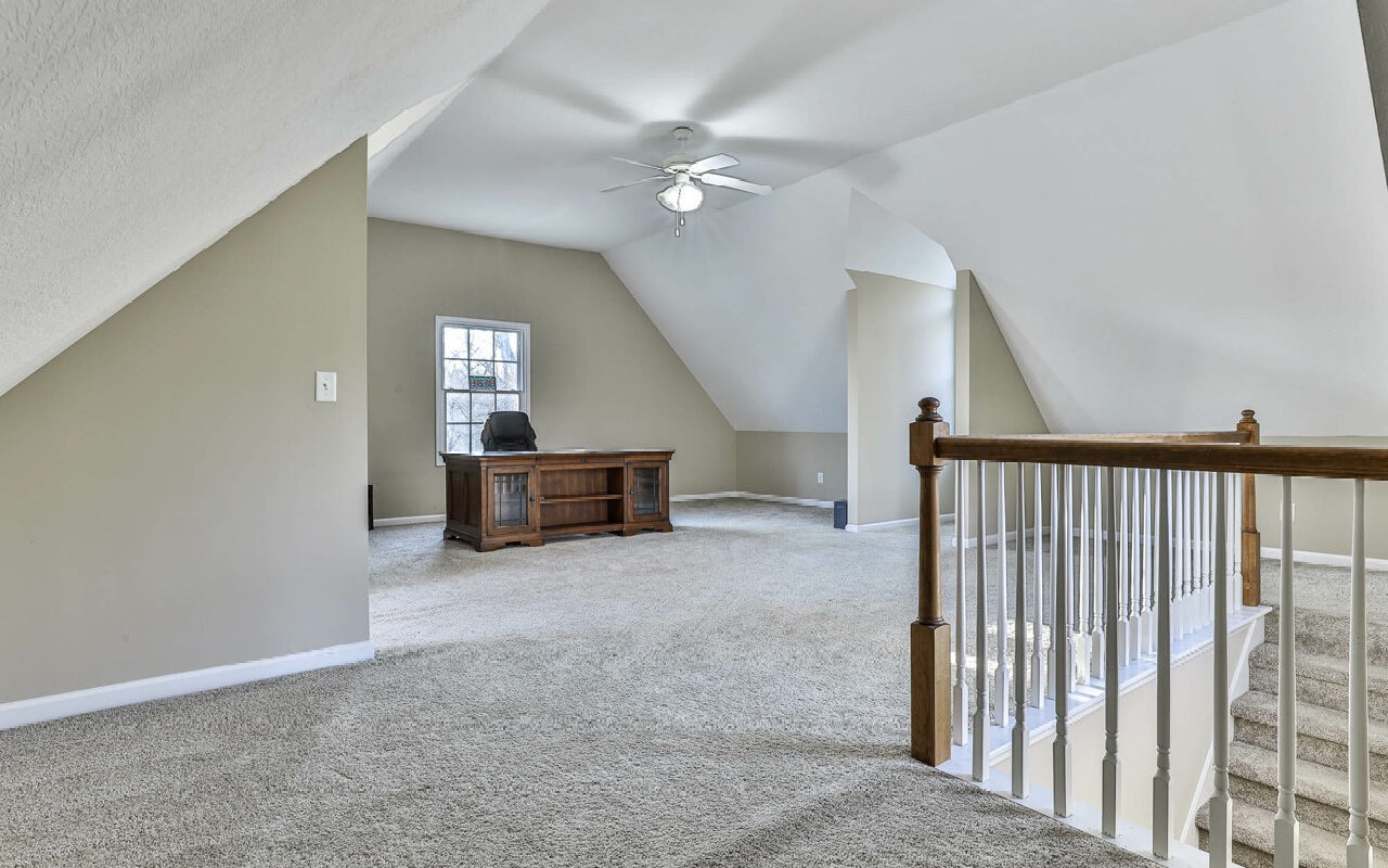 552 Dalrymple Circle
