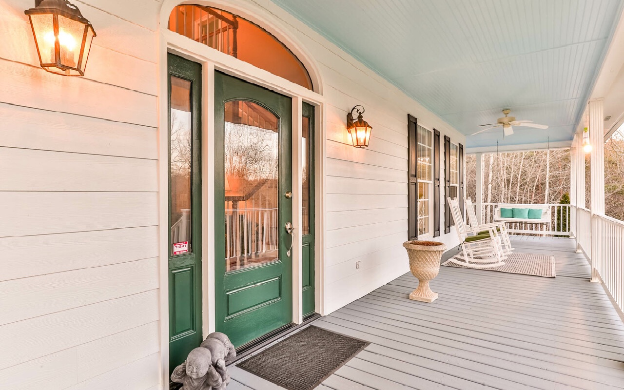 552 Dalrymple Circle