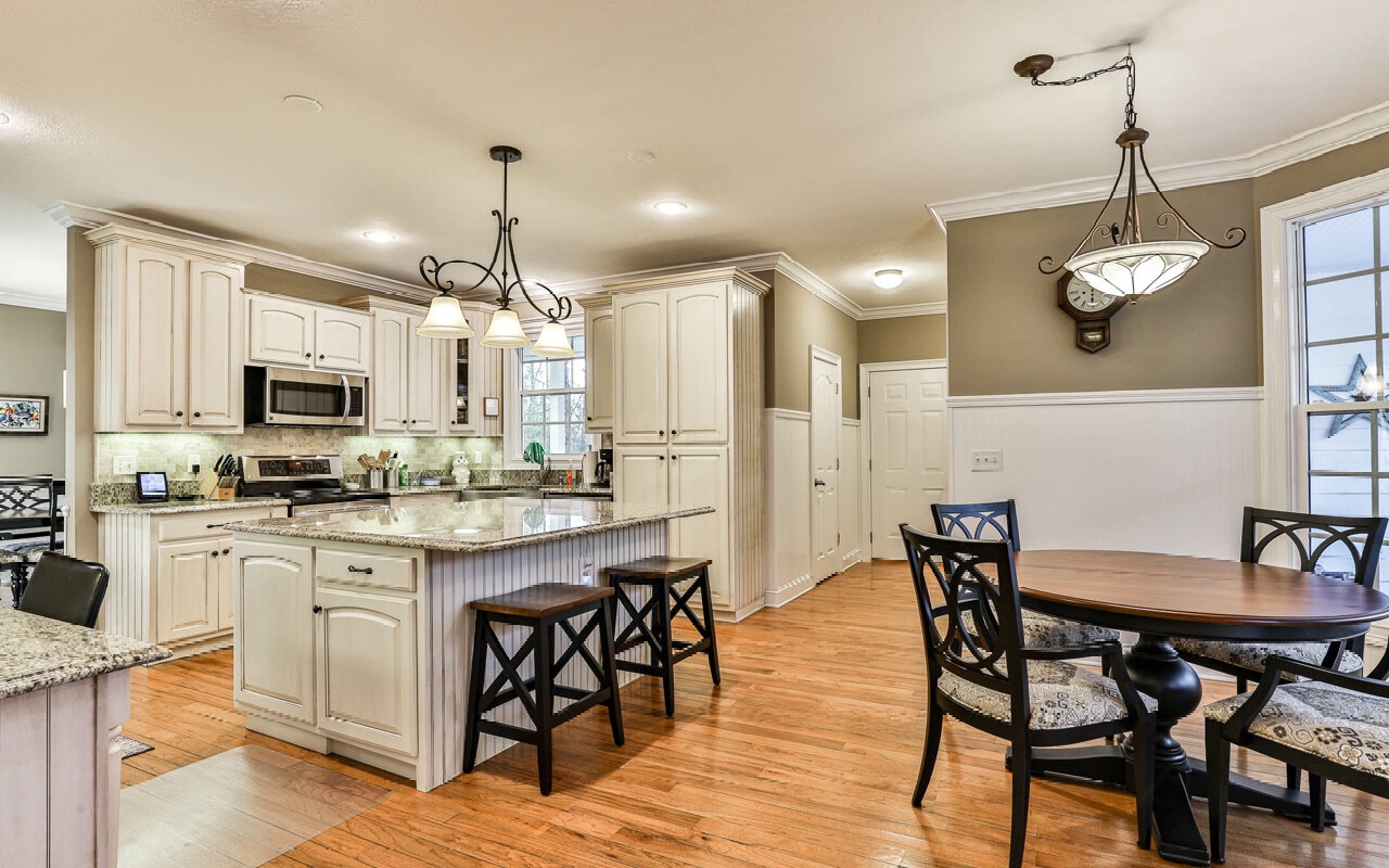 552 Dalrymple Circle