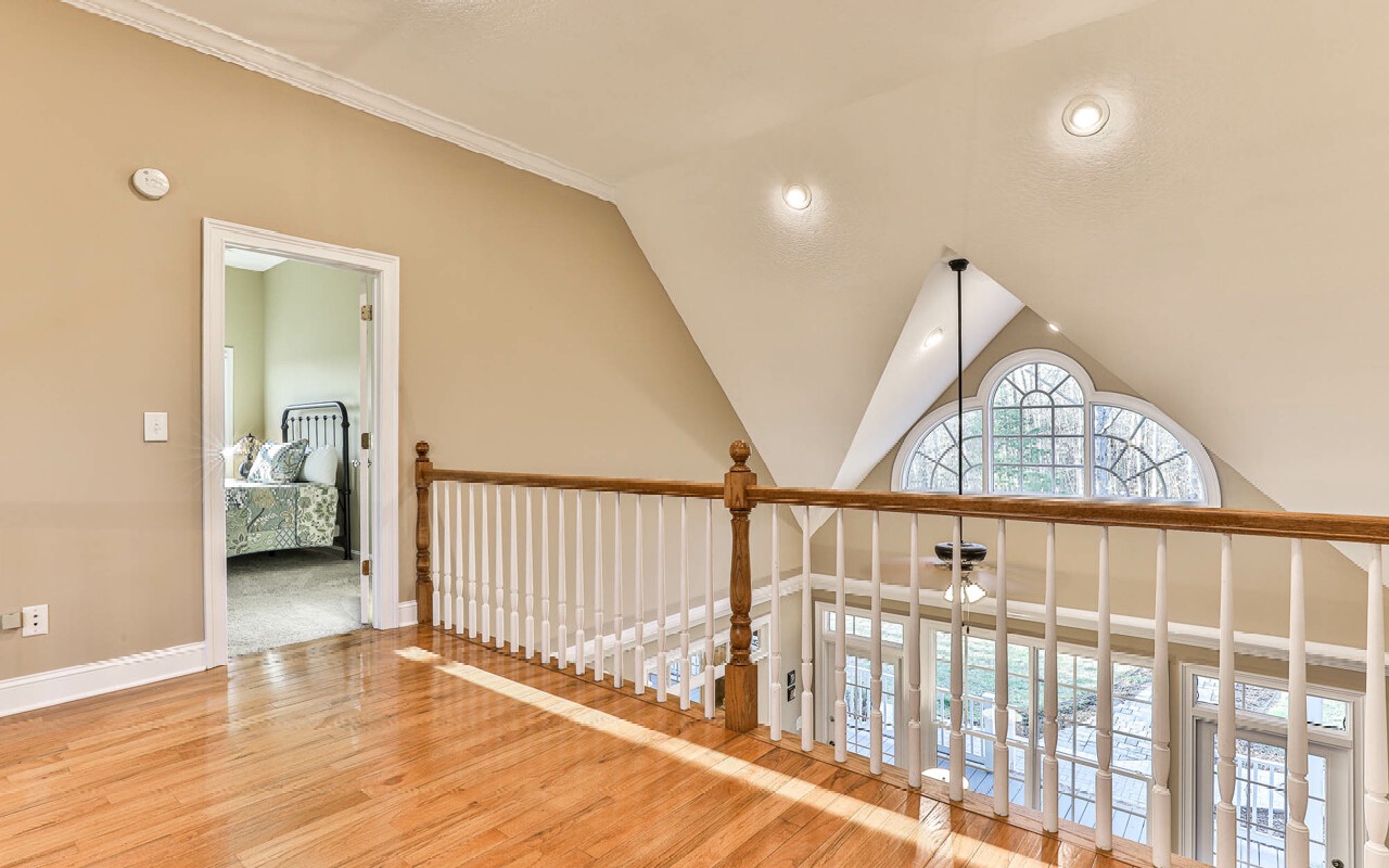 552 Dalrymple Circle