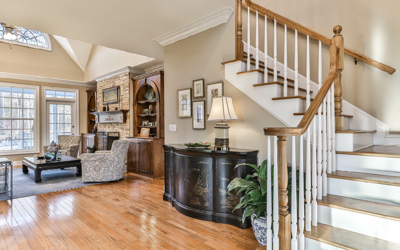 552 Dalrymple Circle