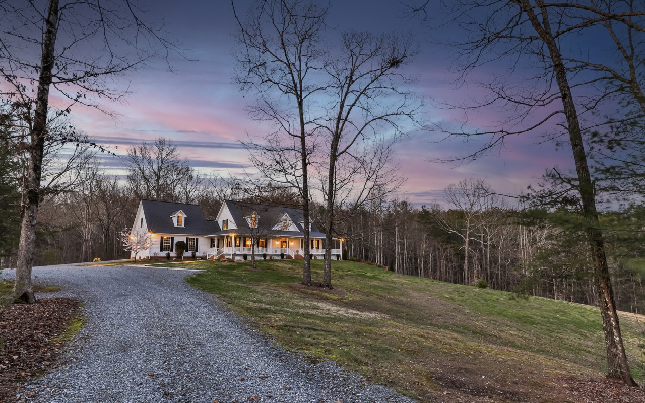 552 Dalrymple Circle