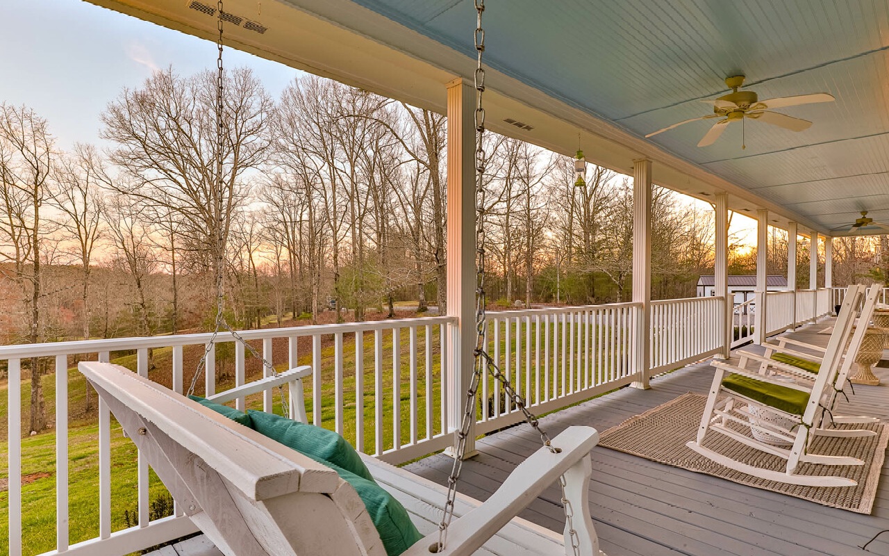 552 Dalrymple Circle
