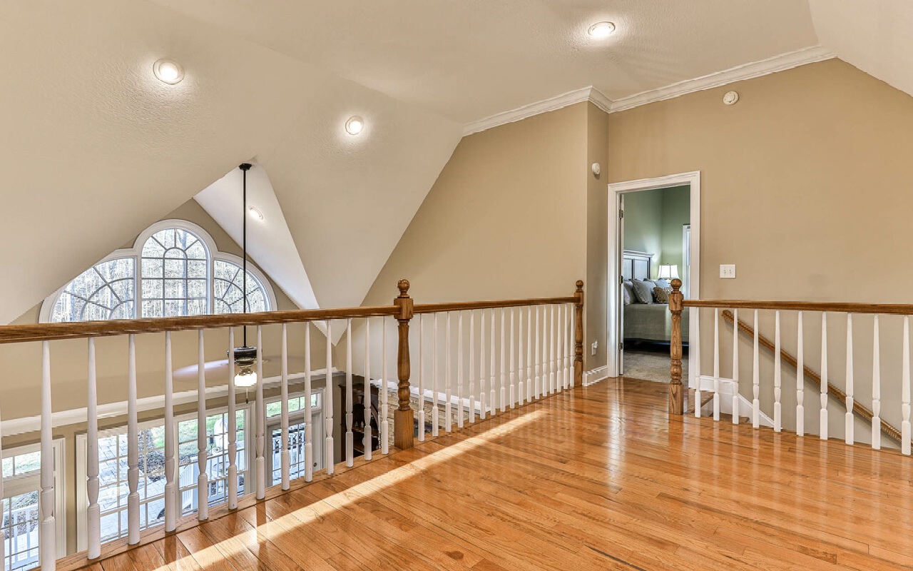 552 Dalrymple Circle