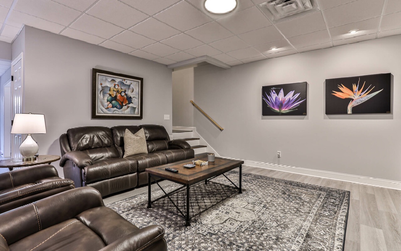 552 Dalrymple Circle