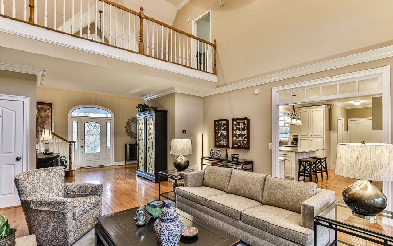 552 Dalrymple Circle