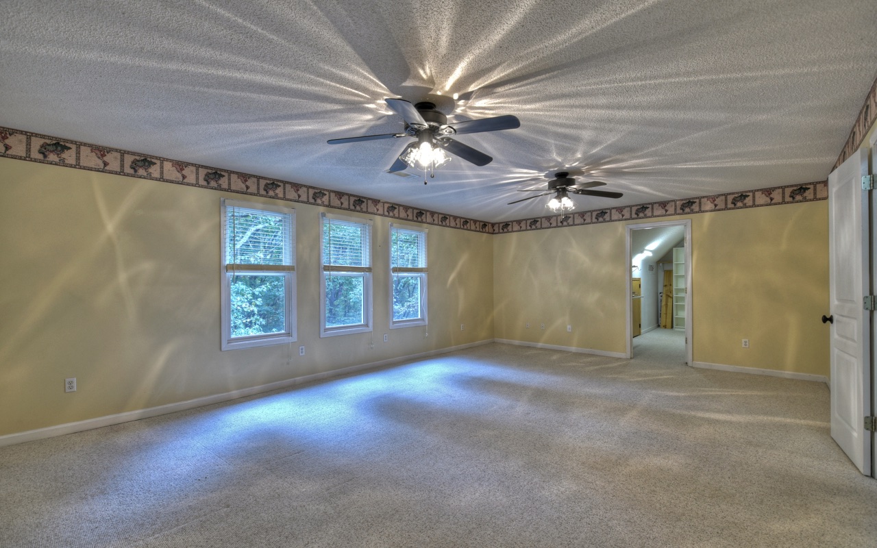 59 Crabapple Lane