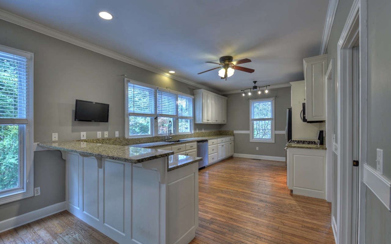 59 Crabapple Lane