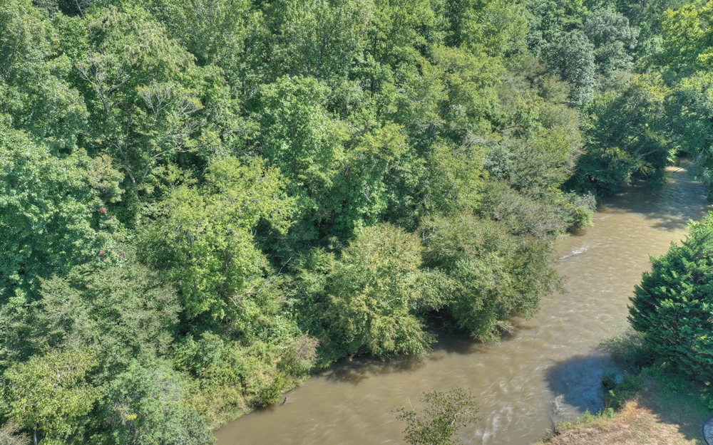 LT 14 River Escape Drive
