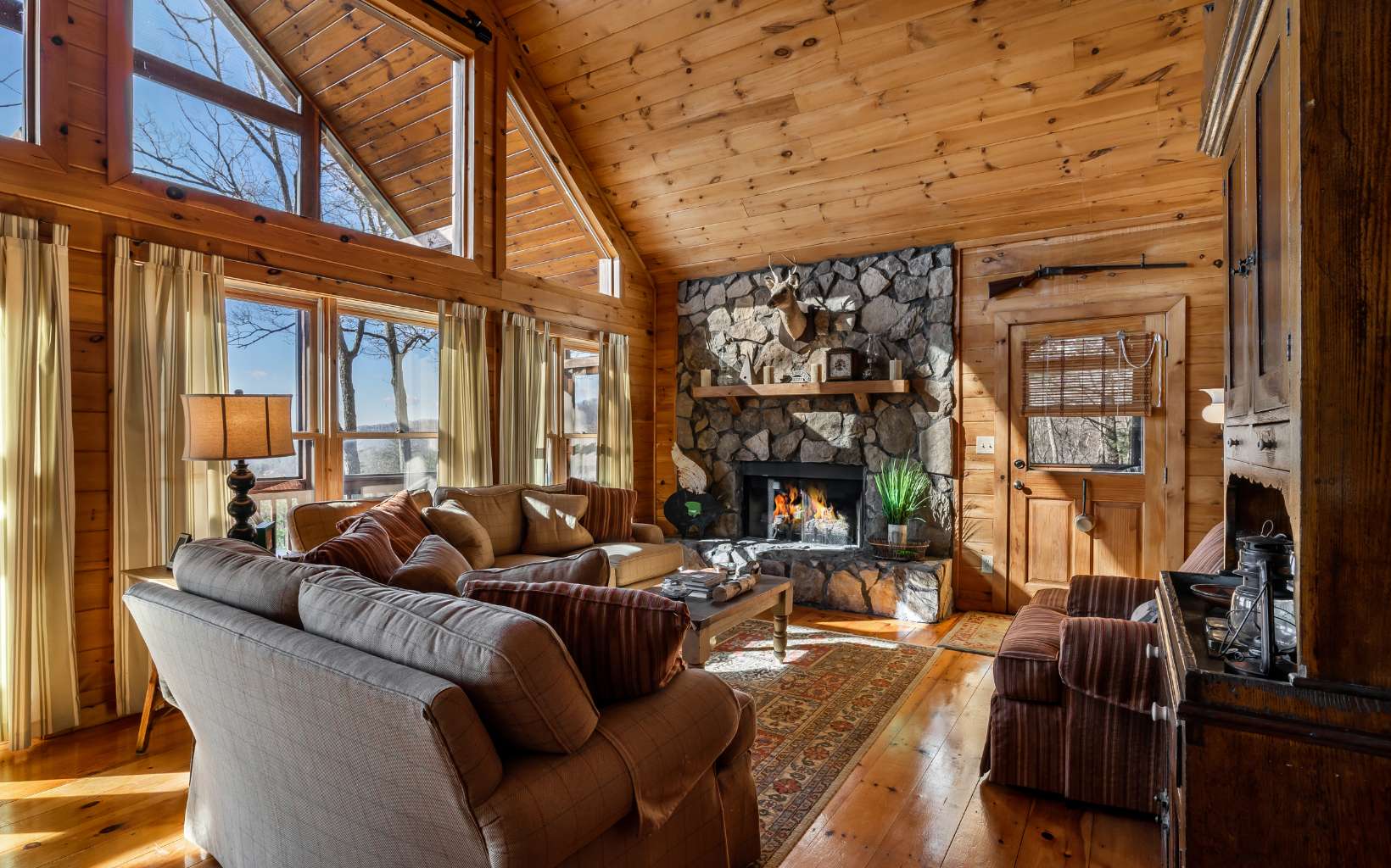 525 Amy Creek Trail
