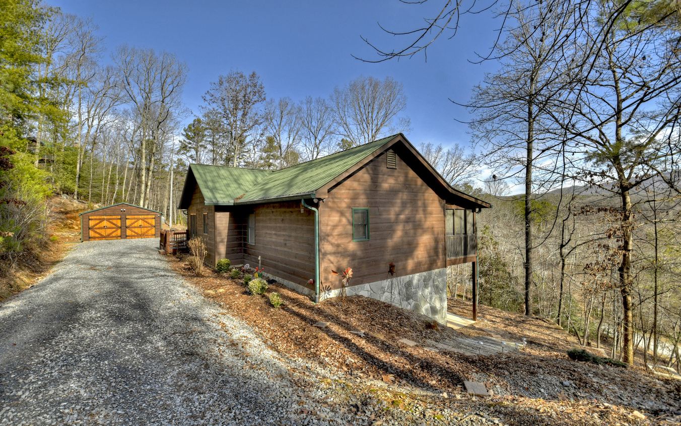 144 Squirrel Hunting Road