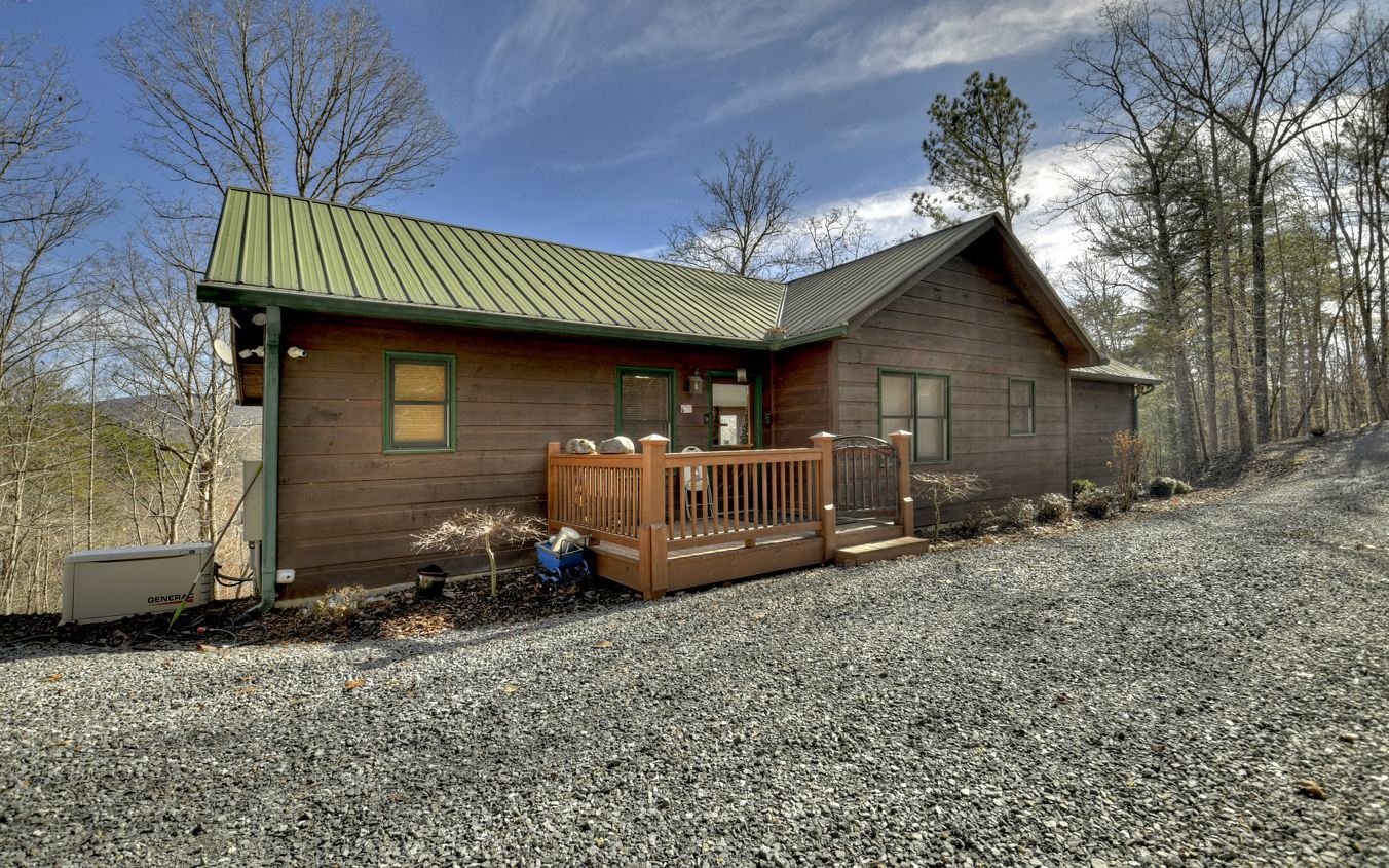 144 Squirrel Hunting Road