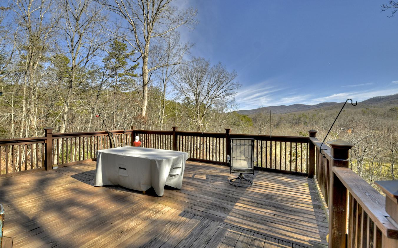 144 Squirrel Hunting Road