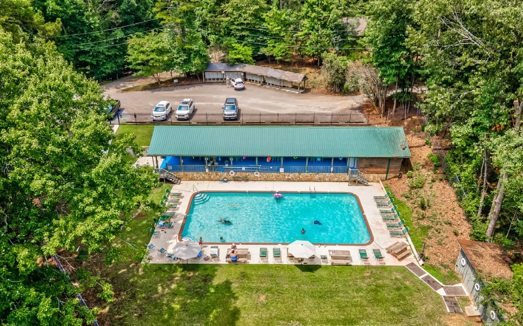 LT33 Beaver Lake Drive