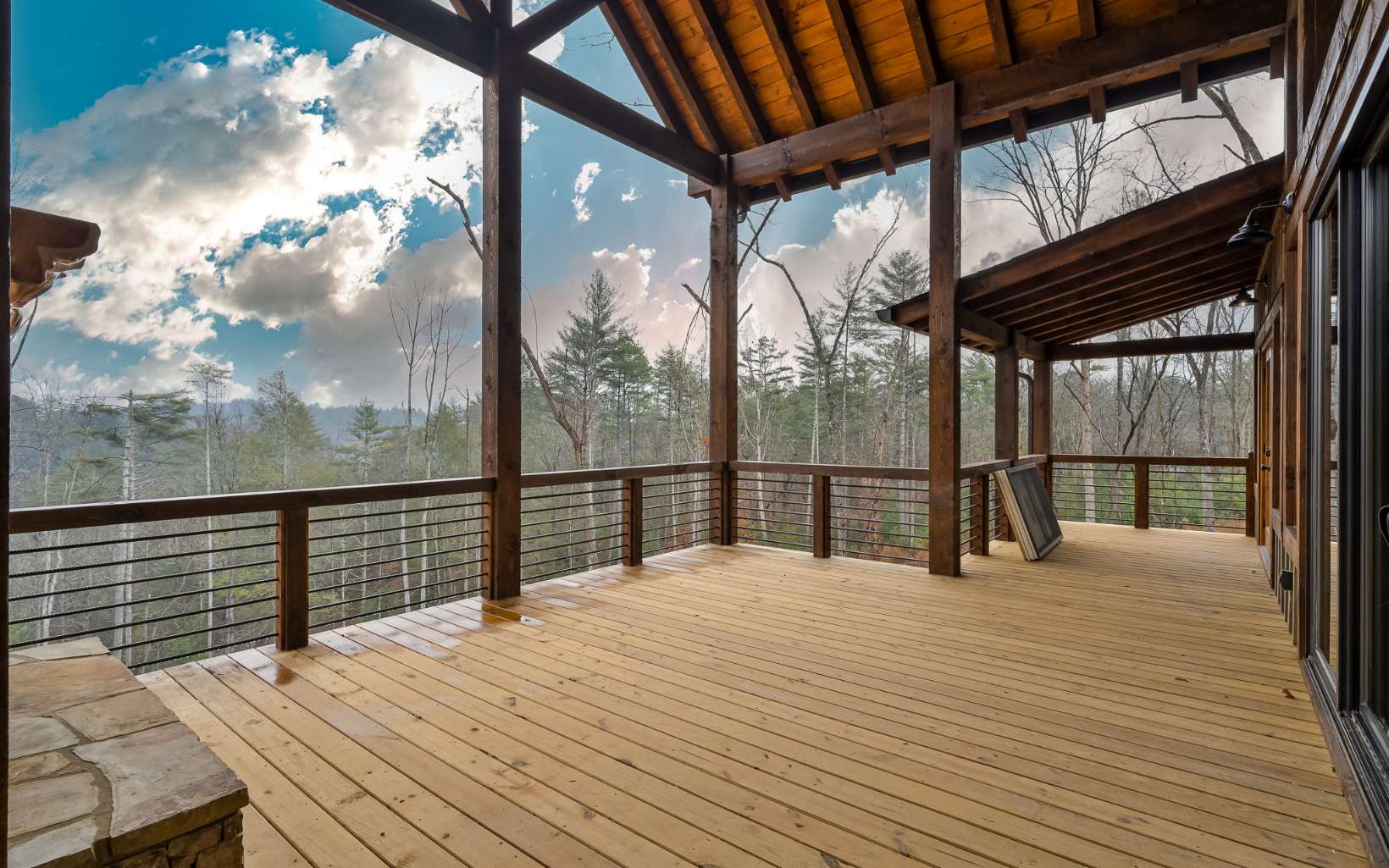 107 Fish Tale Cove