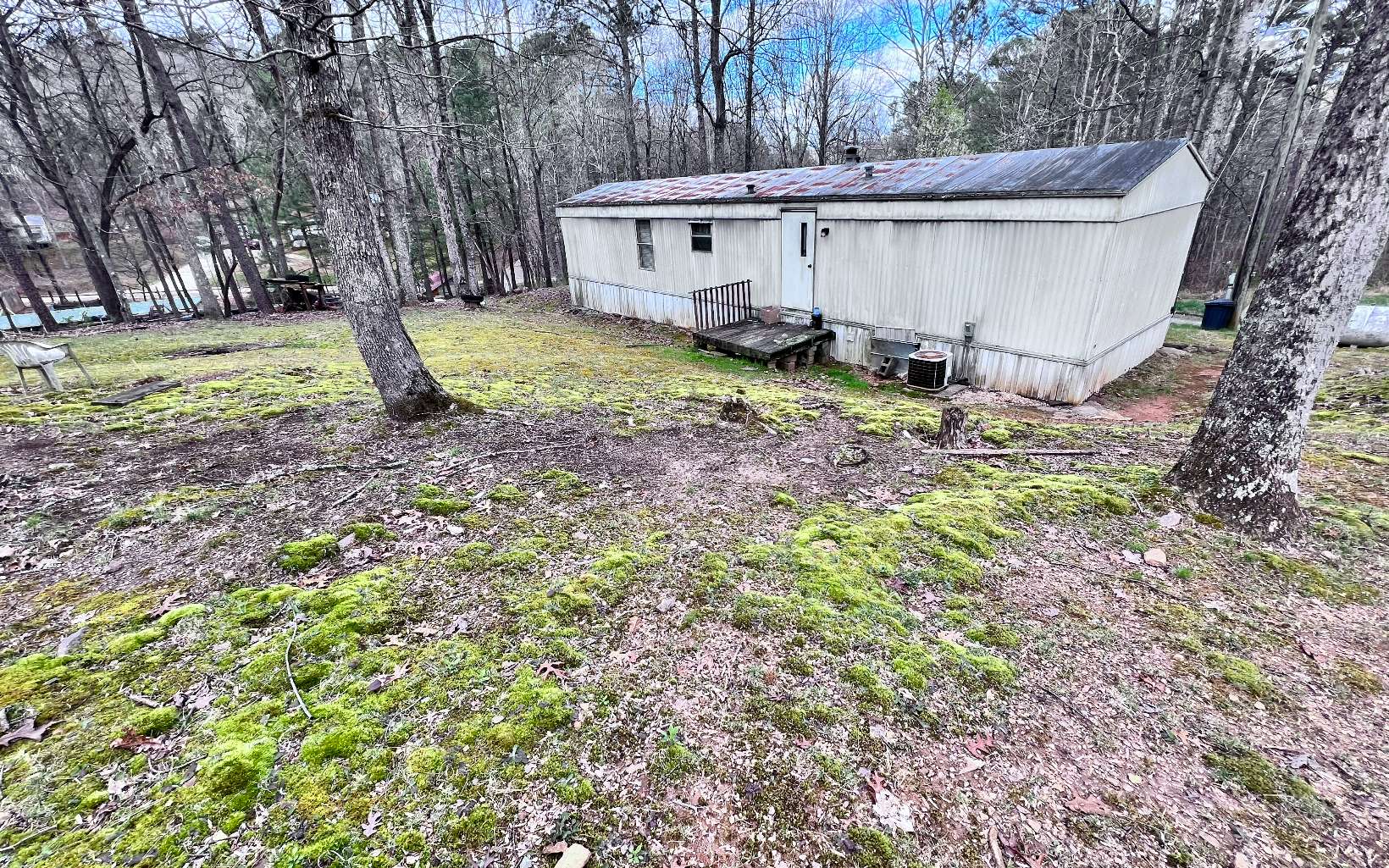 223 Lakeside Park Court