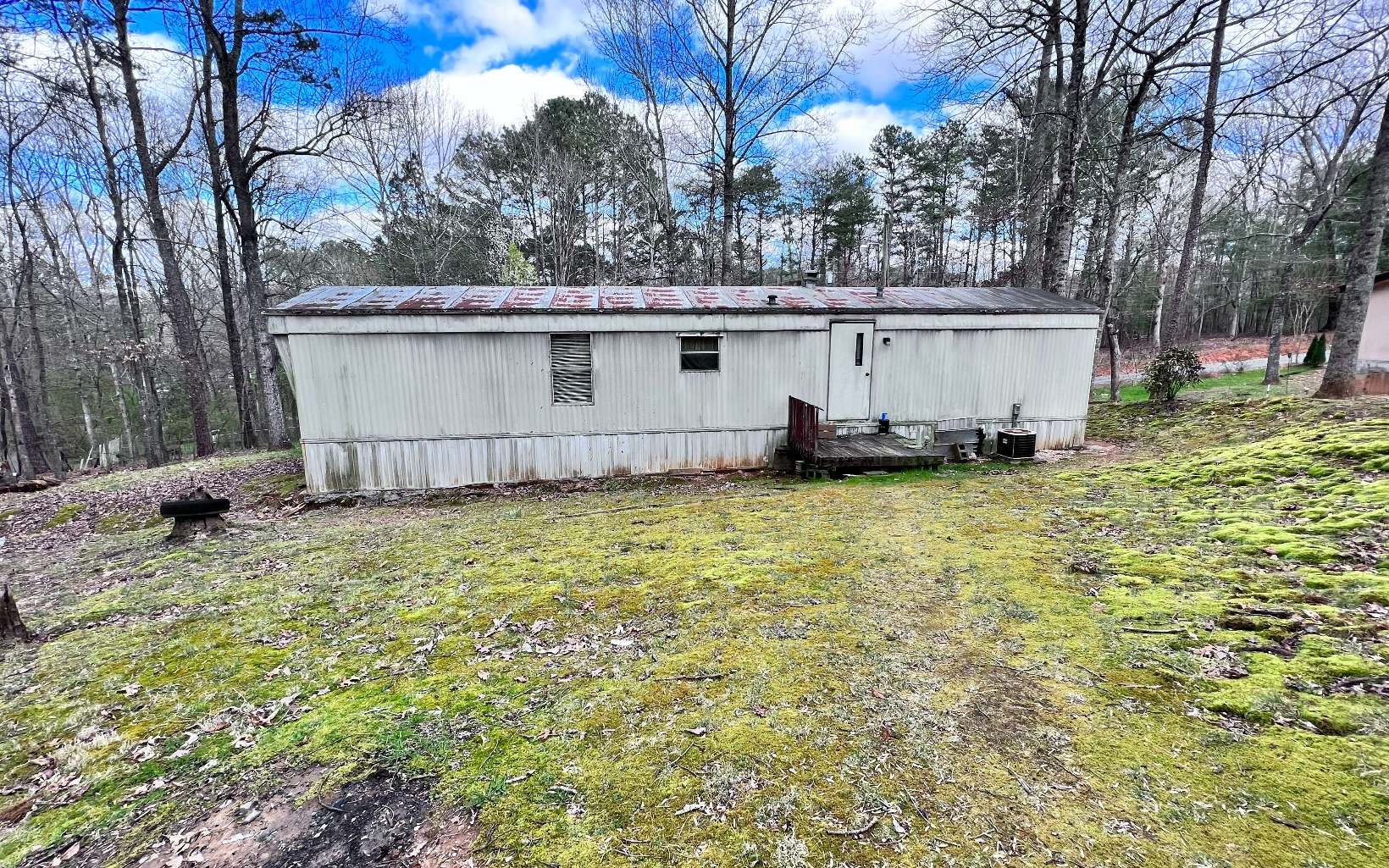 223 Lakeside Park Court