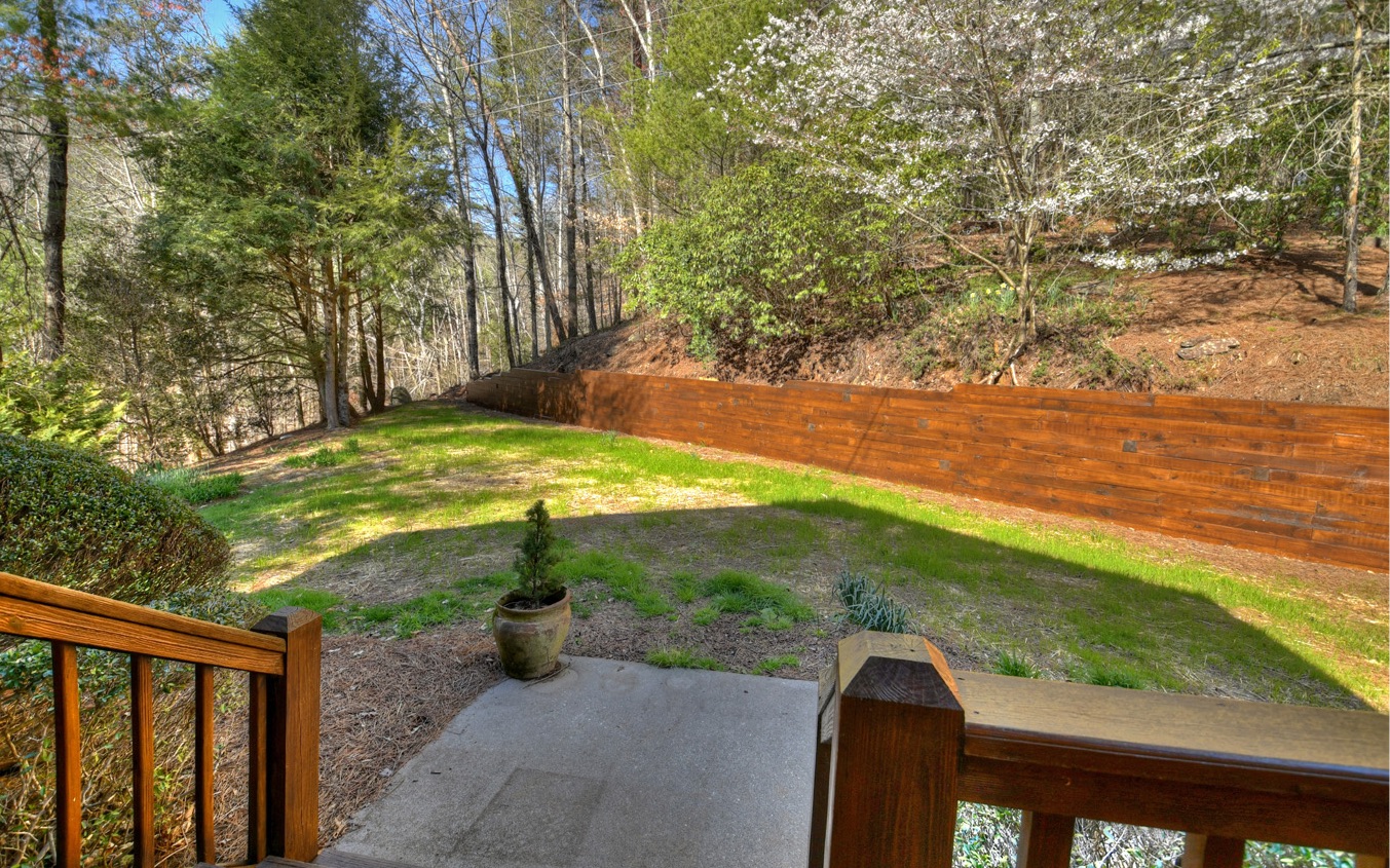 7666 Rock Creek Road