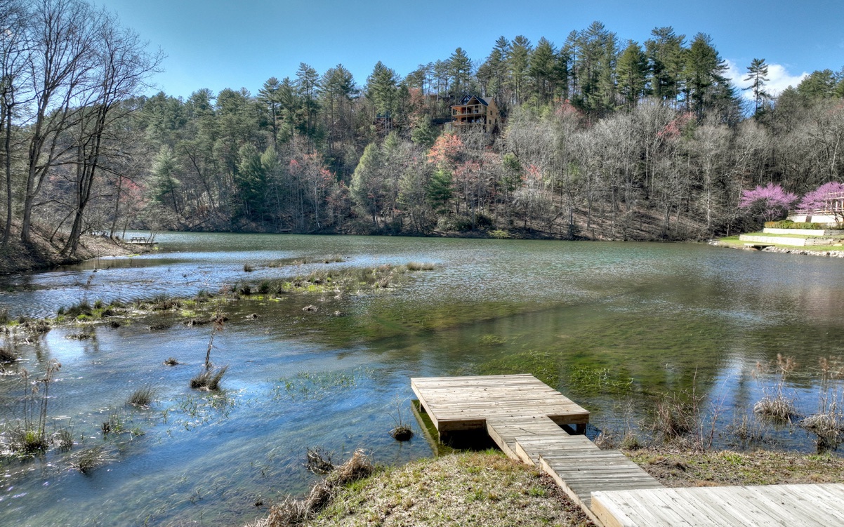 7666 Rock Creek Road
