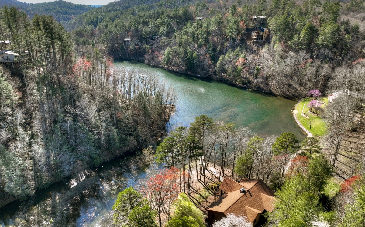 7666 Rock Creek Road