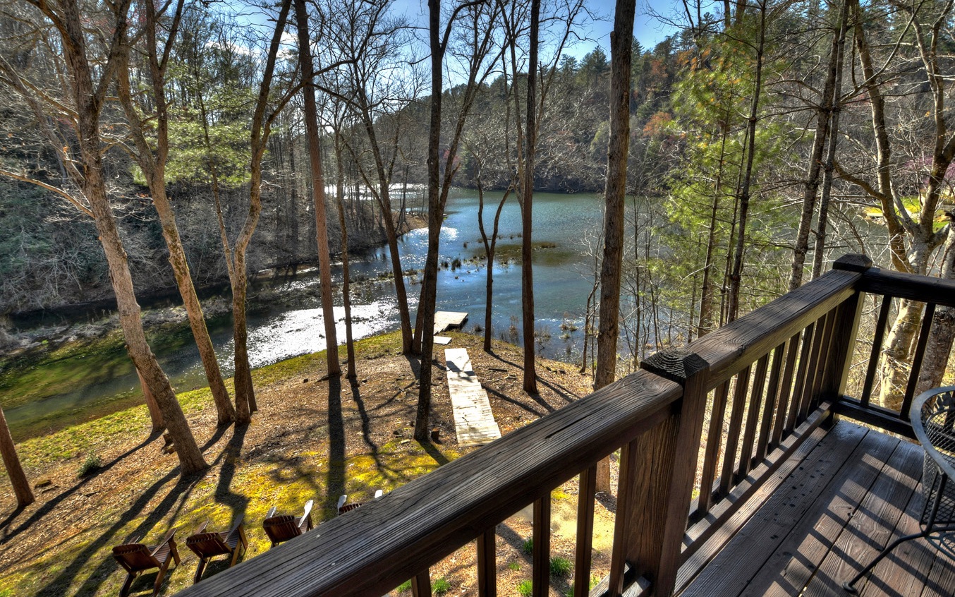 7666 Rock Creek Road